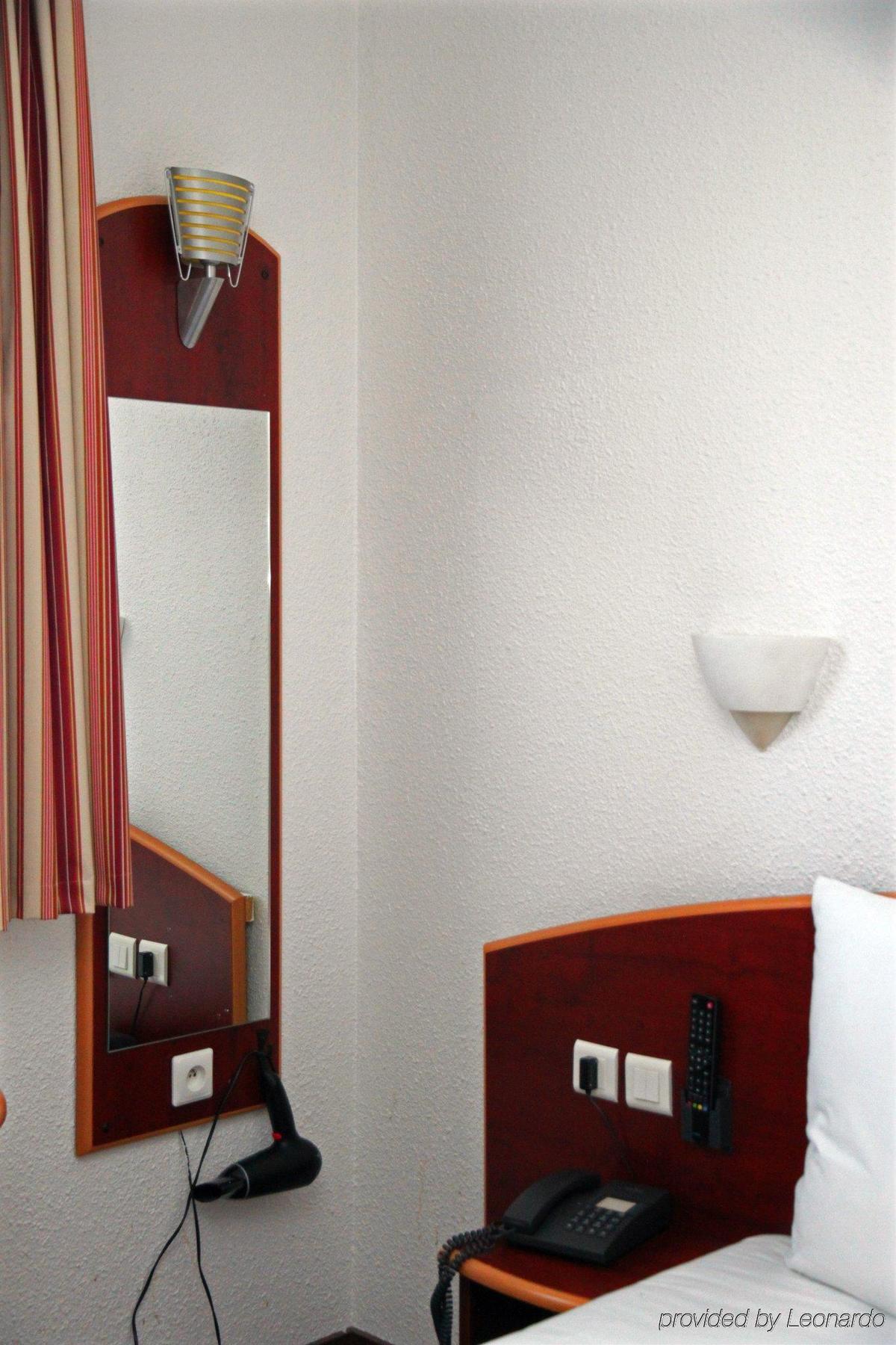 Comfort Hotel Grenoble Saint Egreve Extérieur photo